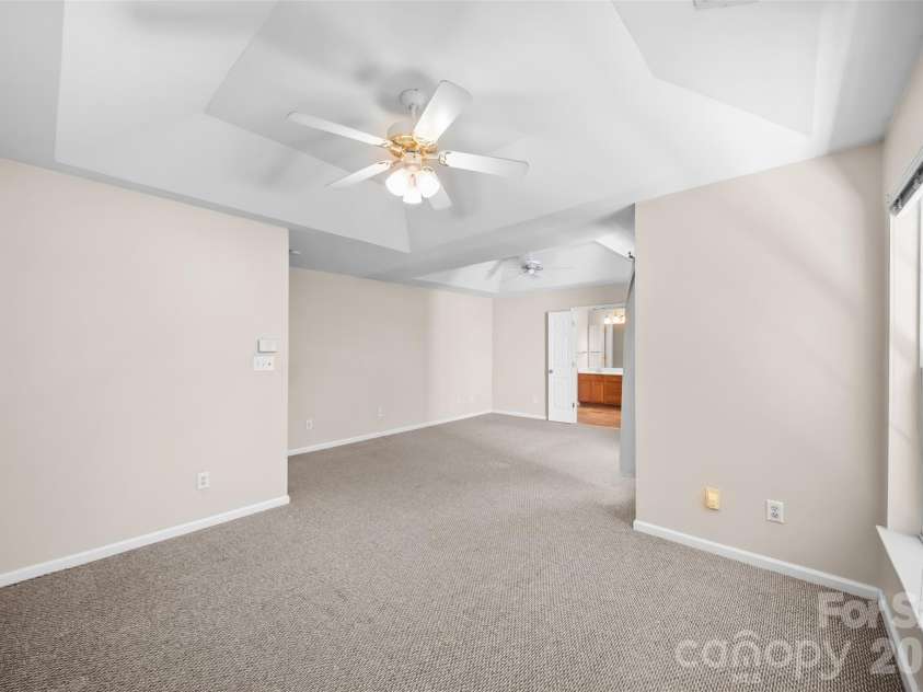 7838 Cafferty Circle, Charlotte, NC 28215.  MLS# CAR4419885, YatesRealty ID 48477. 