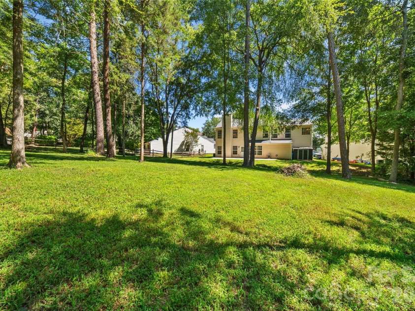 7838 Cafferty Circle, Charlotte, NC 28215.  MLS# CAR4419885, YatesRealty ID 48477. 