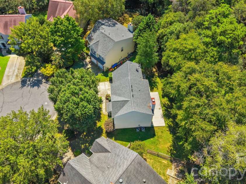 7838 Cafferty Circle, Charlotte, NC 28215.  MLS# CAR4419885, YatesRealty ID 48477. 
