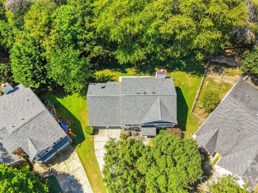 7838 Cafferty Circle, Charlotte, NC 28215.  MLS# CAR4419885, YatesRealty ID 48477. 