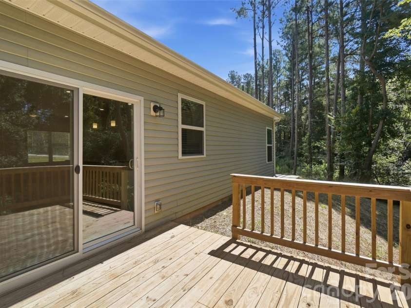 318 Honeywood Lane, Monroe, NC 28110.  MLS# CAR4412708, YatesRealty ID 48478. Back Deck