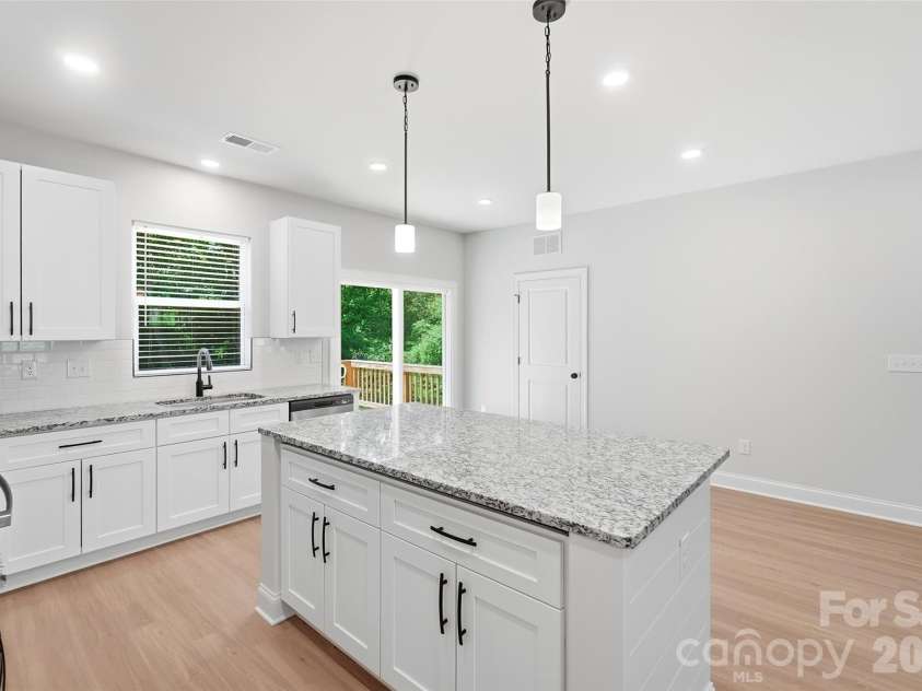 318 Honeywood Lane, Monroe, NC 28110.  MLS# CAR4412708, YatesRealty ID 48478. Kitchen