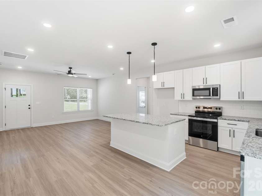 318 Honeywood Lane, Monroe, NC 28110.  MLS# CAR4412708, YatesRealty ID 48478. Open Concept Floor Plan