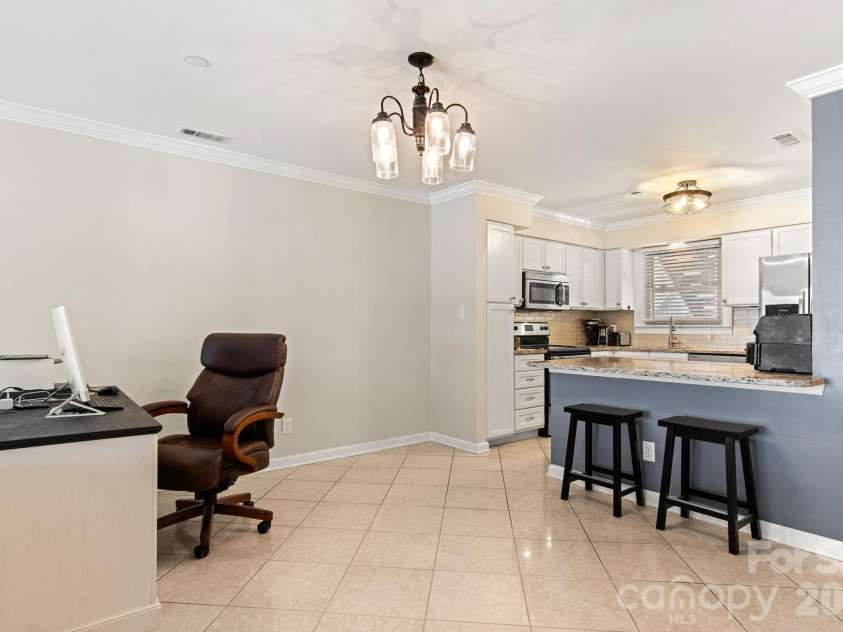 9816 Emerald Point Drive, Charlotte, NC 28278.  MLS# CAR4419899, YatesRealty ID 48480. 