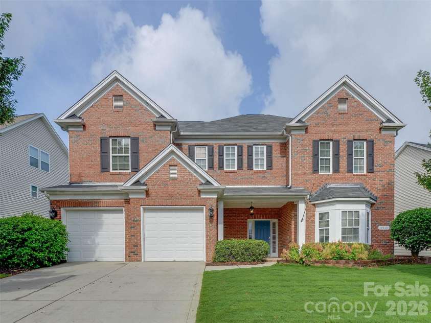 5915 Trailwater Road, Charlotte, NC 28278.  MLS# CAR4417800, YatesRealty ID 48481. 
