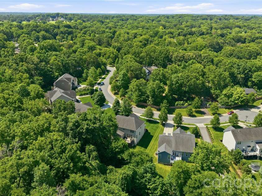 4742 Phifer Crest Court, Charlotte, NC 28226.  MLS# CAR4417441, YatesRealty ID 48482. 
