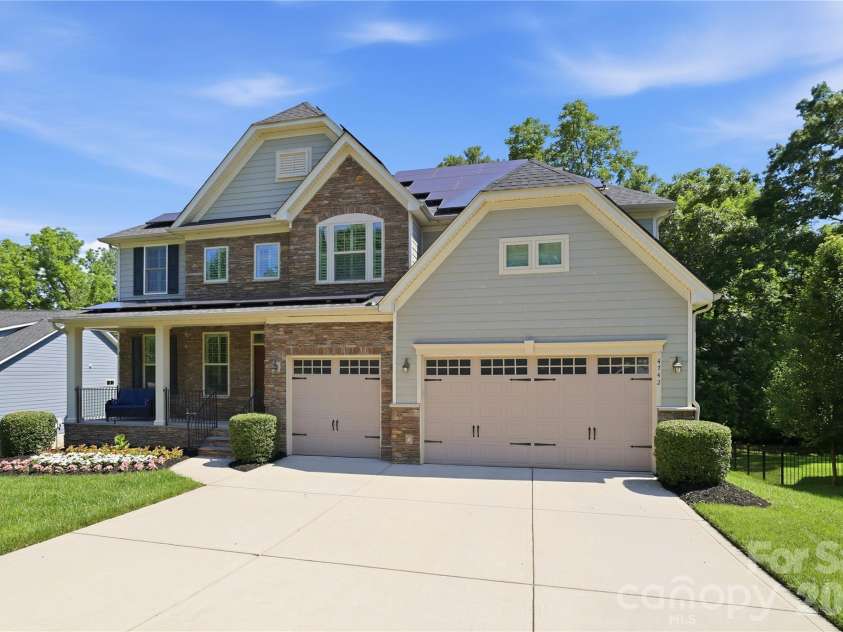 4742 Phifer Crest Court, Charlotte, NC 28226.  MLS# CAR4417441, YatesRealty ID 48482. 