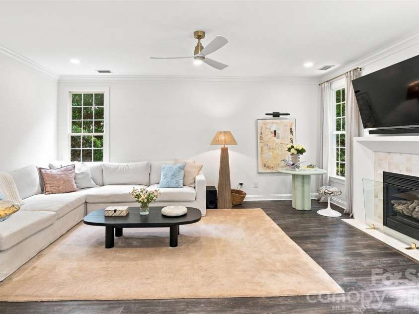 9434 Valley Road, Charlotte, NC 28270.  MLS# CAR4418424, YatesRealty ID 48485. 
