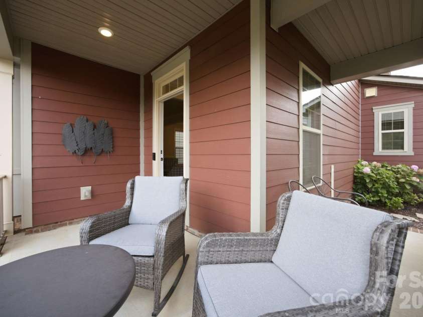 11644 Westbranch Parkway, Davidson, NC 28036.  MLS# CAR4418604, YatesRealty ID 48487. 
