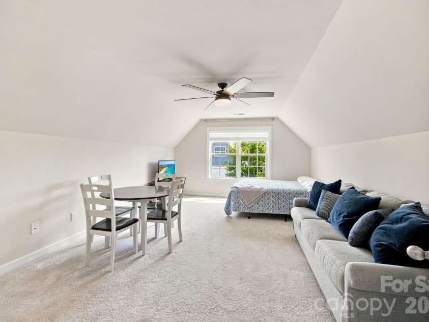 11644 Westbranch Parkway, Davidson, NC 28036.  MLS# CAR4418604, YatesRealty ID 48487. 