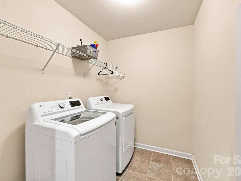 11644 Westbranch Parkway, Davidson, NC 28036.  MLS# CAR4418604, YatesRealty ID 48487. 