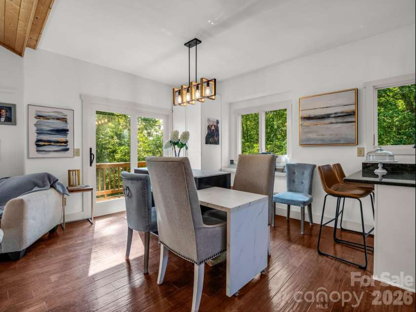 274 Hawks Nest Trail, Lake Lure, NC 28746.  MLS# CAR4396440, YatesRealty ID 48488. 