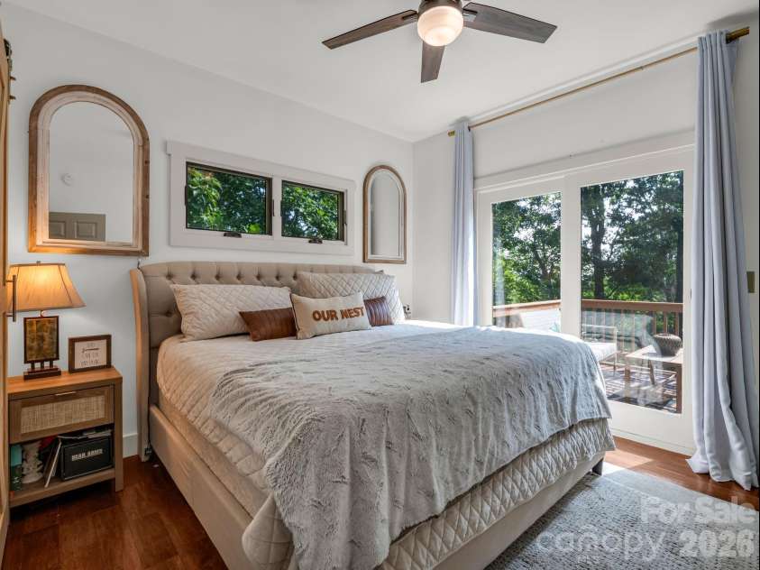274 Hawks Nest Trail, Lake Lure, NC 28746.  MLS# CAR4396440, YatesRealty ID 48488. 
