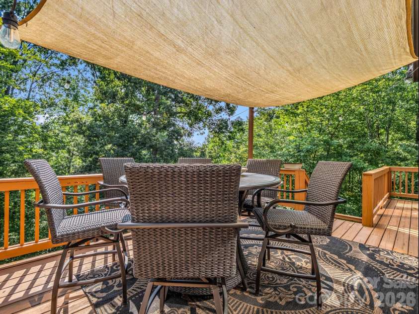 274 Hawks Nest Trail, Lake Lure, NC 28746.  MLS# CAR4396440, YatesRealty ID 48488. 