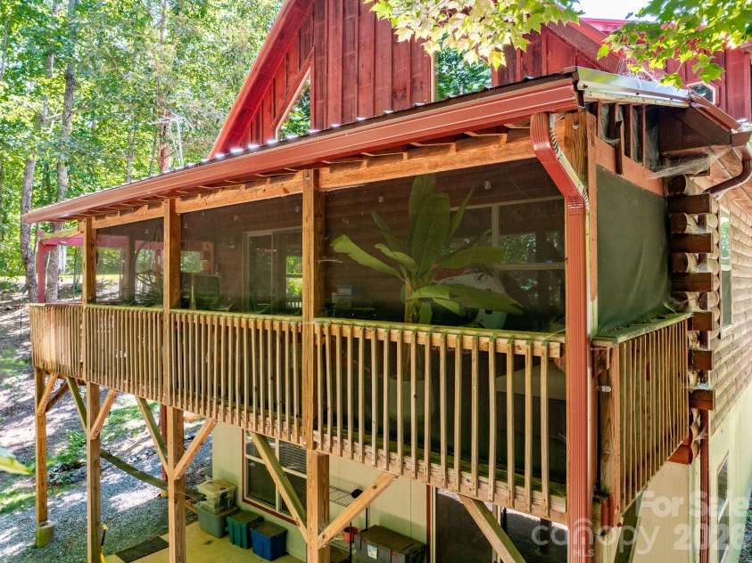 257 Adirondack Trail, Nebo, NC 28761.  MLS# CAR4418359, YatesRealty ID 48489. 