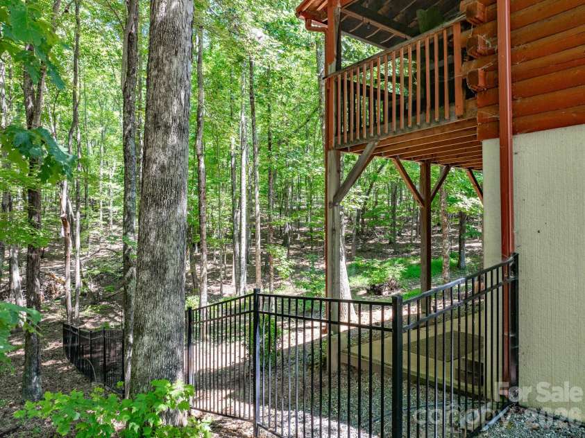 257 Adirondack Trail, Nebo, NC 28761.  MLS# CAR4418359, YatesRealty ID 48489. 