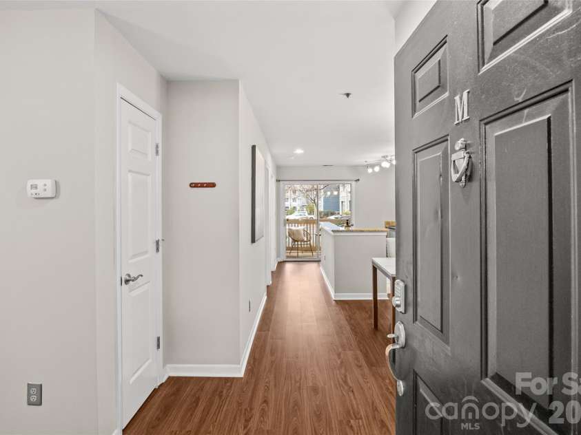 2210 Sumner Green Avenue, Charlotte, NC 28203.  MLS# CAR4340180, YatesRealty ID 4849. 