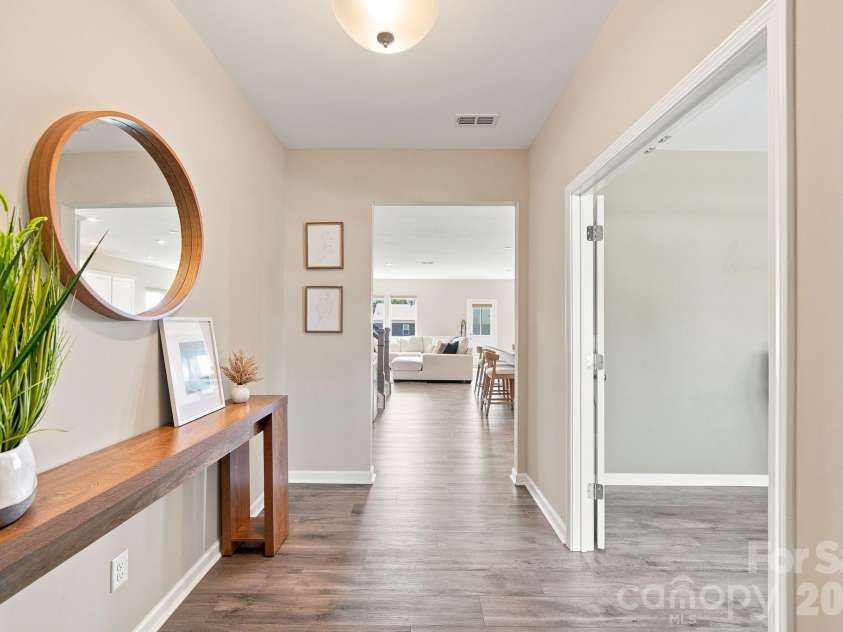 12028 Grinstead Lane, Charlotte, NC 28278.  MLS# CAR4420733, YatesRealty ID 48492. 