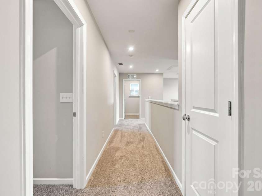 12028 Grinstead Lane, Charlotte, NC 28278.  MLS# CAR4420733, YatesRealty ID 48492. 