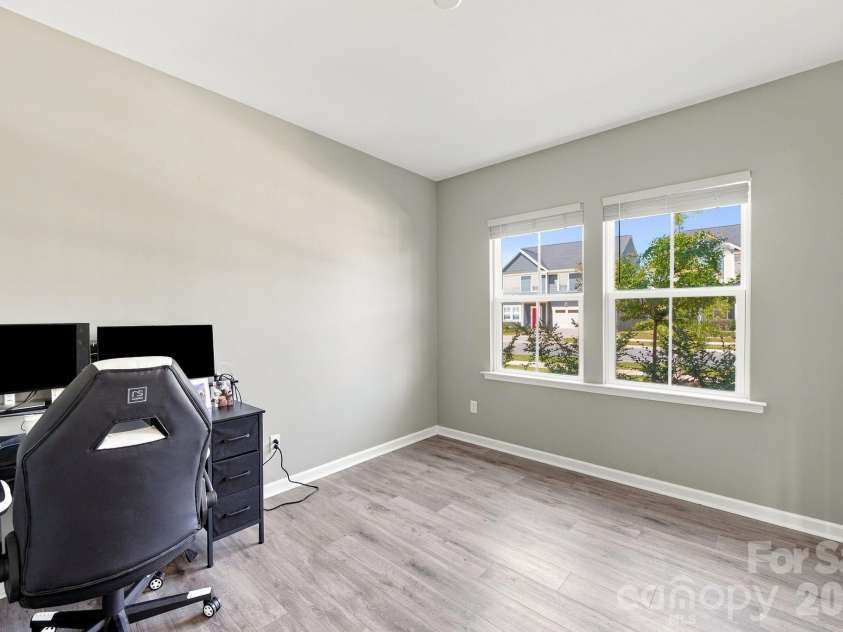 12028 Grinstead Lane, Charlotte, NC 28278.  MLS# CAR4420733, YatesRealty ID 48492. Main Level Office