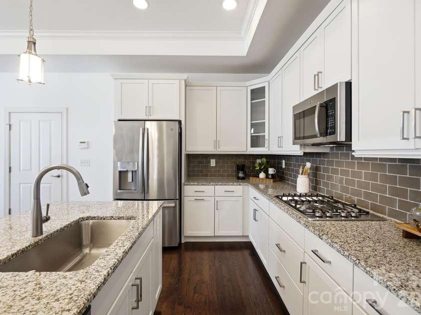 141 ValleyMist Lane, Mooresville, NC 28117.  MLS# CAR4418250, YatesRealty ID 48494. 