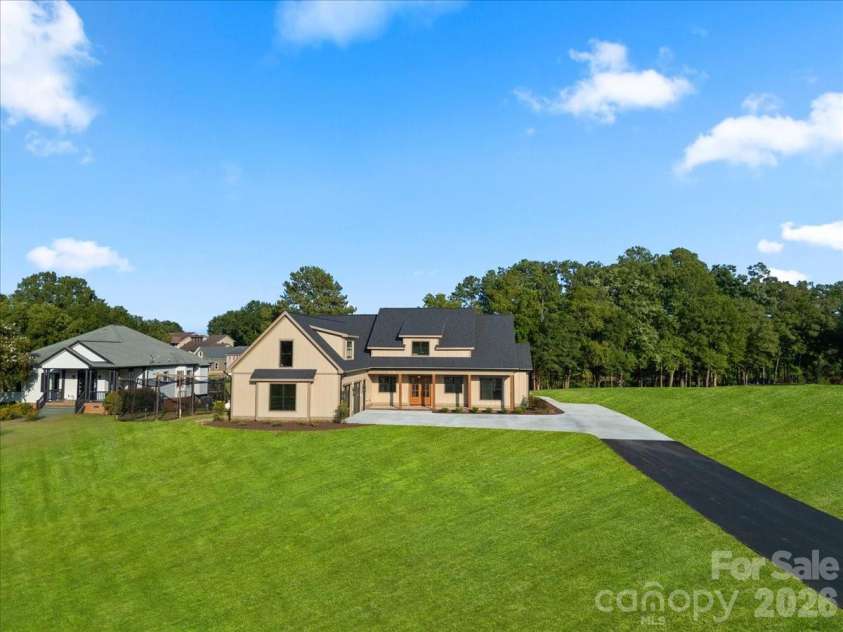 15194 Cove Point Lane, Norwood, NC 28128.  MLS# CAR4420736, YatesRealty ID 48495. 