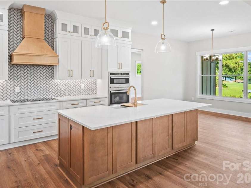 15194 Cove Point Lane, Norwood, NC 28128.  MLS# CAR4420736, YatesRealty ID 48495. 