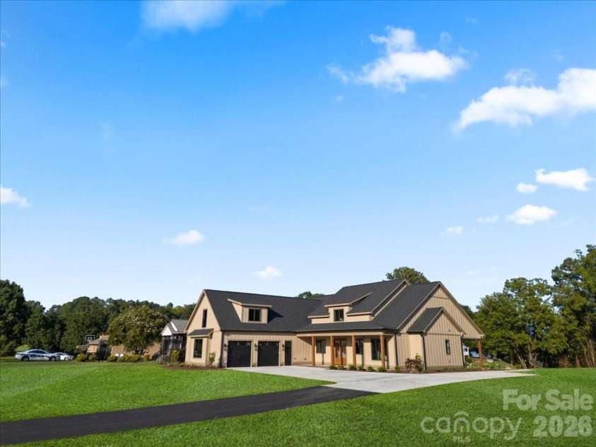 15194 Cove Point Lane, Norwood, NC 28128.  MLS# CAR4420736, YatesRealty ID 48495. 