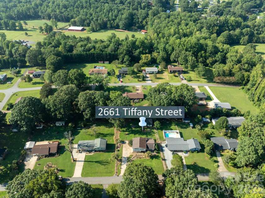 2661 Tiffany Street, Conover, NC 28613.  MLS# CAR4414689, YatesRealty ID 48496. 