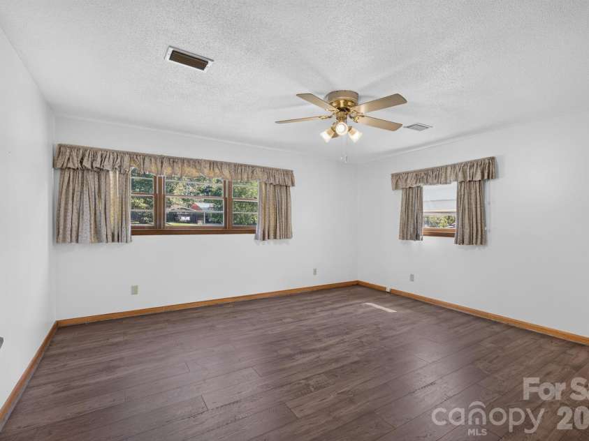 2661 Tiffany Street, Conover, NC 28613.  MLS# CAR4414689, YatesRealty ID 48496. 