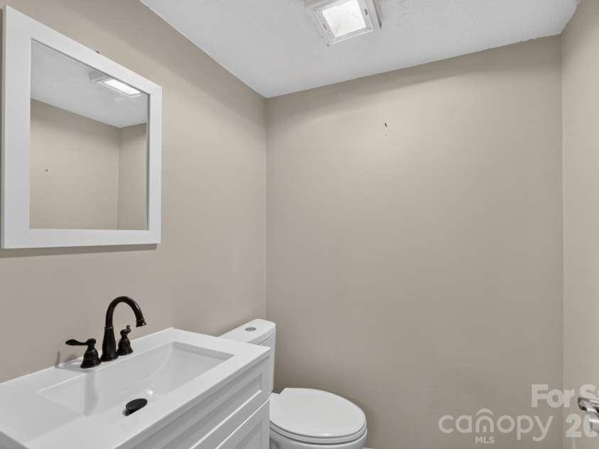 2661 Tiffany Street, Conover, NC 28613.  MLS# CAR4414689, YatesRealty ID 48496. Main Level Half Bath