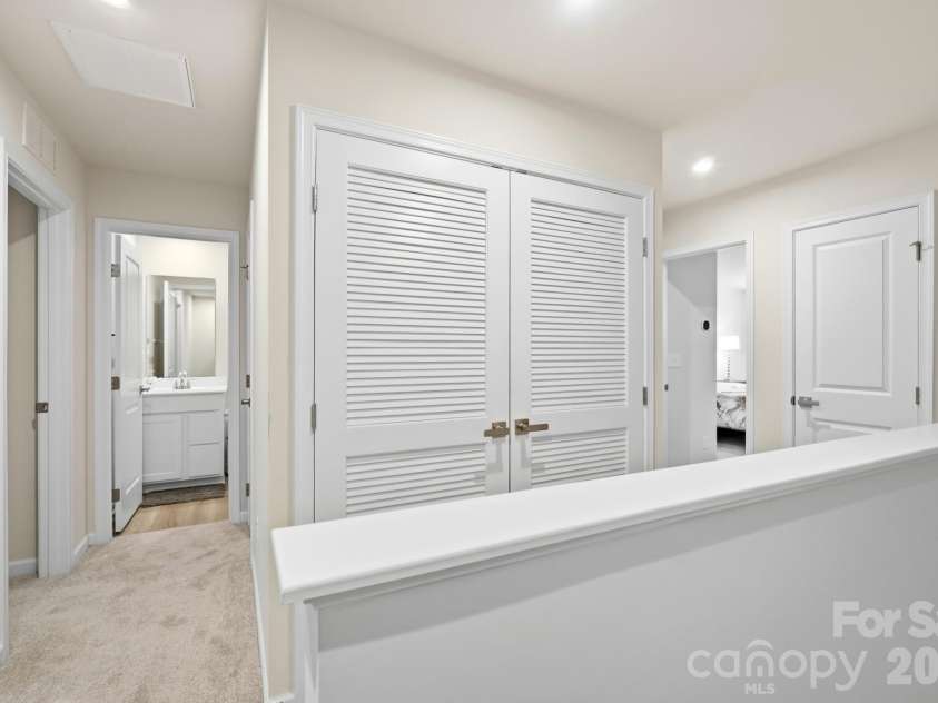 5965 Granbury Drive, Kannapolis, NC 28081.  MLS# CAR4418545, YatesRealty ID 48498. 