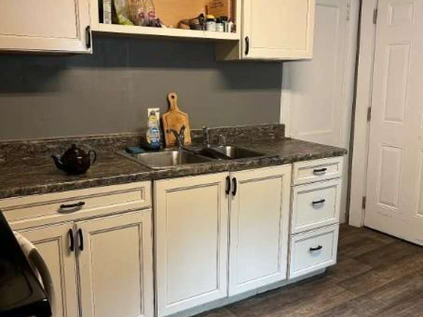 304 and 306 1st Street, Lexington, NC 27292.  MLS# CAR4420392, YatesRealty ID 48499. Kitchen unit 306