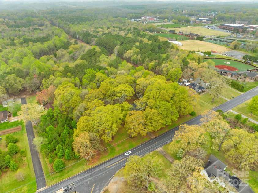 322 Main Street, Shelby, NC 28152.  MLS# CAR4244780, YatesRealty ID 485. 