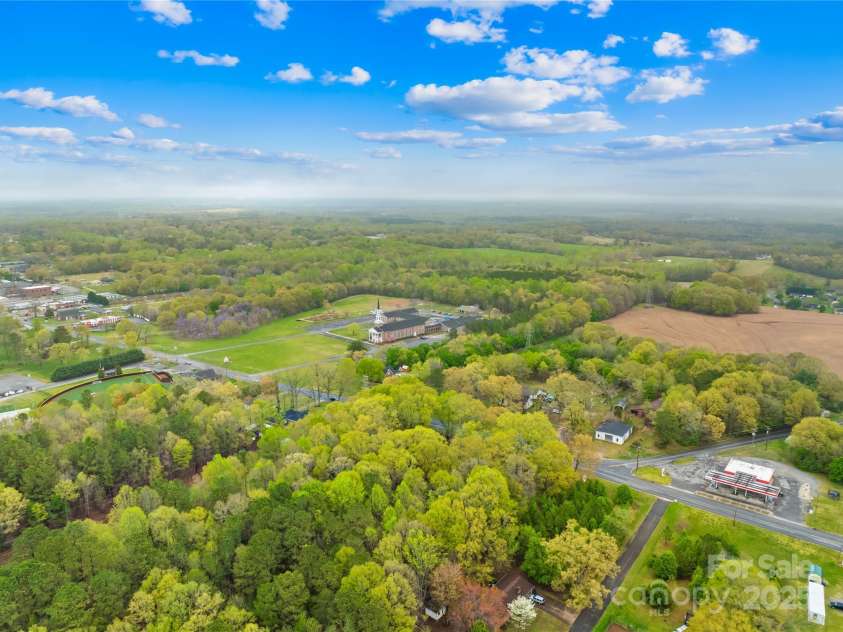 322 Main Street, Shelby, NC 28152.  MLS# CAR4244780, YatesRealty ID 485. 