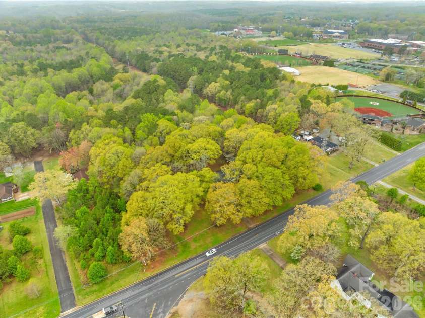 322 Main Street, Shelby, NC 28152.  MLS# CAR4378375, YatesRealty ID 485. 