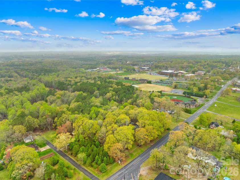 322 Main Street, Shelby, NC 28152.  MLS# CAR4378375, YatesRealty ID 485. 