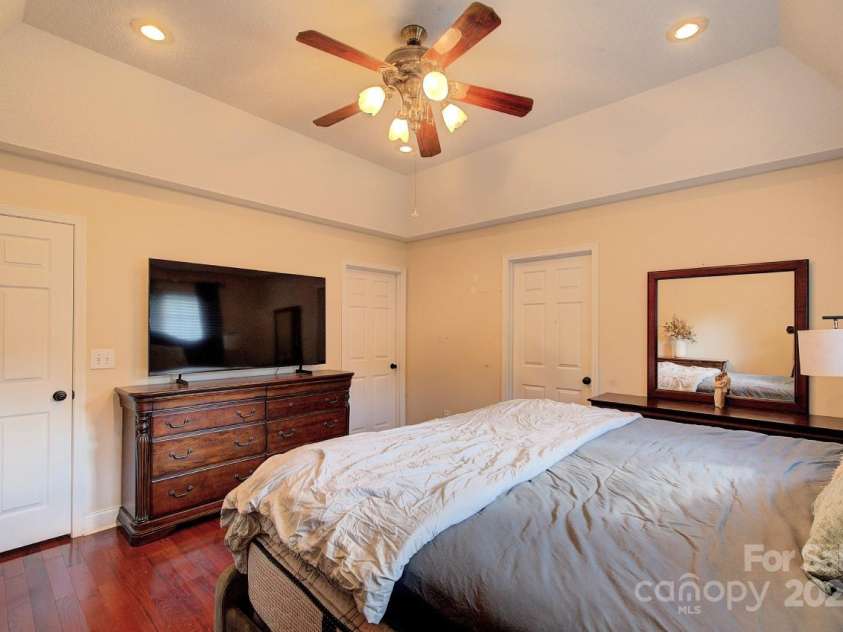 299 Sequoyah Drive, Chesnee, SC 29323.  MLS# CAR4319248, YatesRealty ID 4850. 