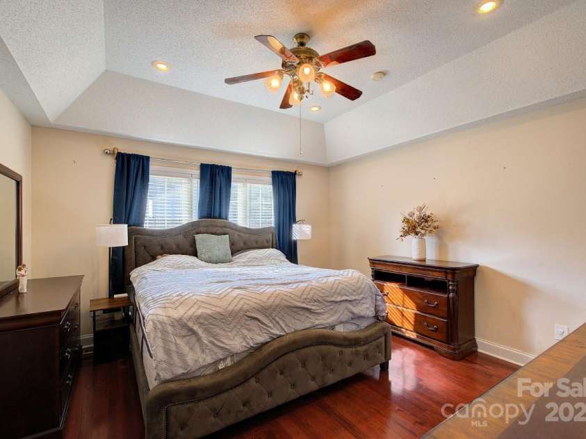 299 Sequoyah Drive, Chesnee, SC 29323.  MLS# CAR4319248, YatesRealty ID 4850. 
