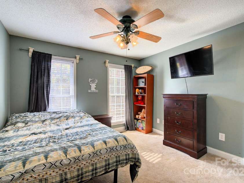 299 Sequoyah Drive, Chesnee, SC 29323.  MLS# CAR4319248, YatesRealty ID 4850. 
