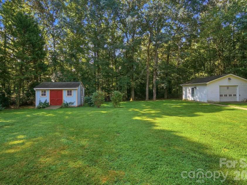 416 Ambrose Lane, Monroe, NC 28110.  MLS# CAR4416796, YatesRealty ID 48500. 