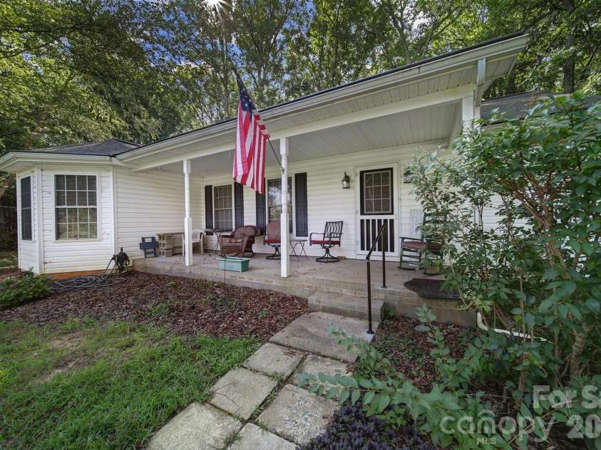 2000 Sossoman Springs Road, Midland, NC 28107.  MLS# CAR4420719, YatesRealty ID 48507. 