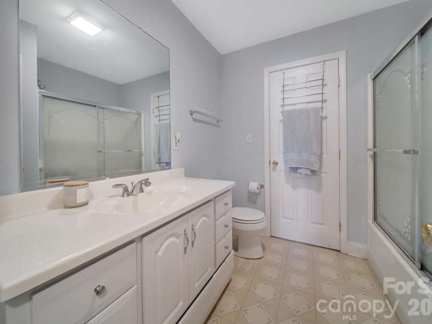 2000 Sossoman Springs Road, Midland, NC 28107.  MLS# CAR4420719, YatesRealty ID 48507. 