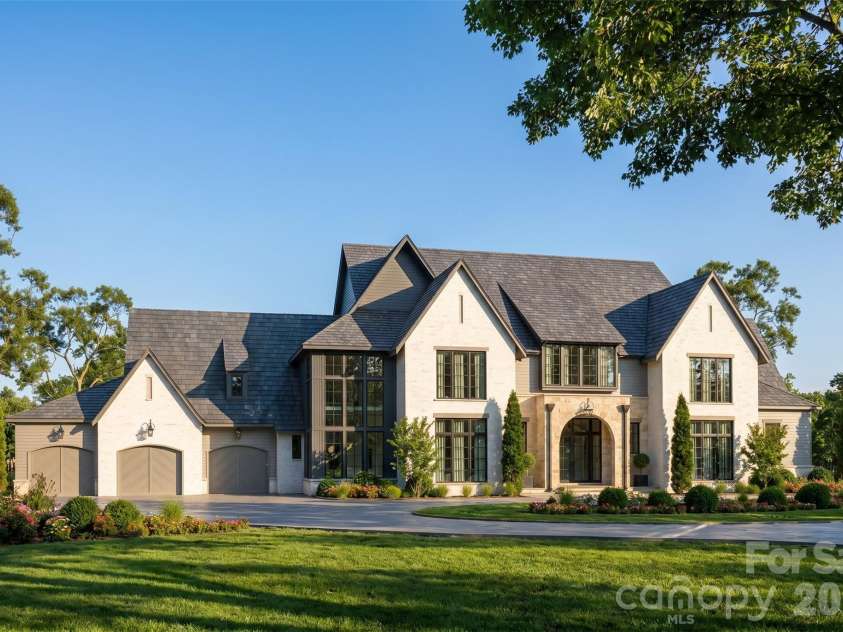 4900 Carmel Club Drive, Charlotte, NC 28226.  MLS# CAR4413030, YatesRealty ID 48508. 