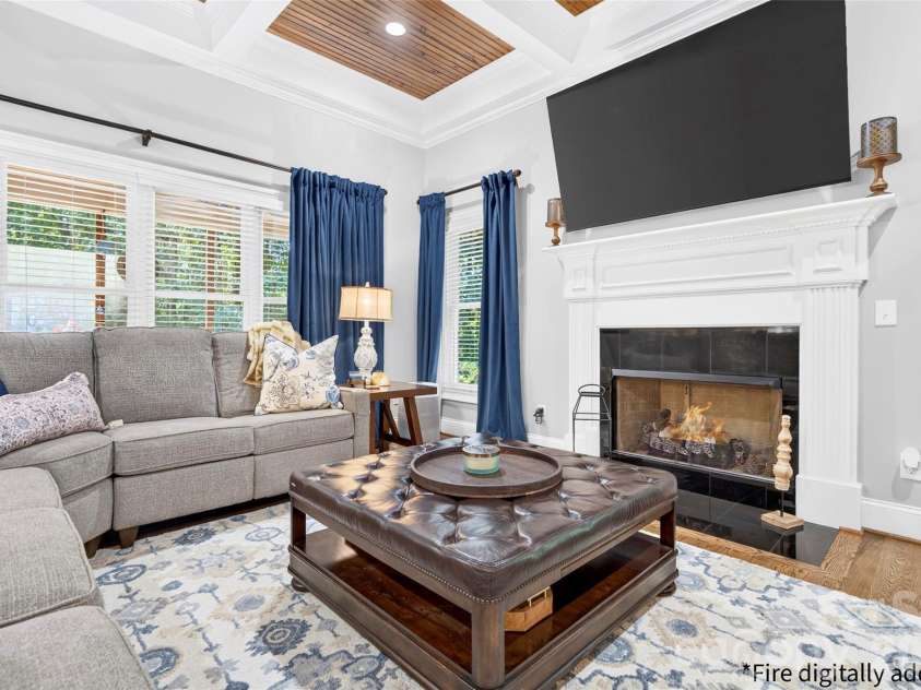 6653 Goose Point Drive, Denver, NC 28037.  MLS# CAR4421155, YatesRealty ID 48509. 