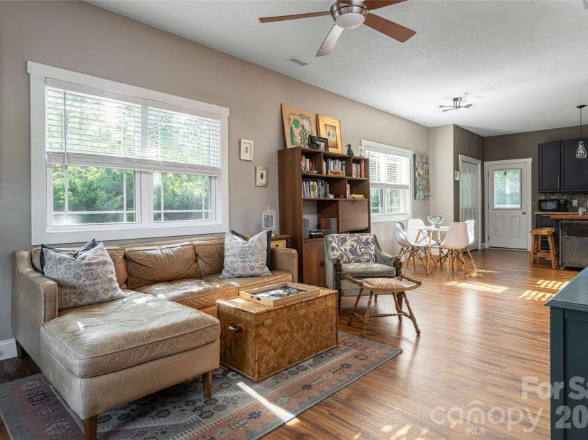 2 Mill Creek Loop, Asheville, NC 28806.  MLS# CAR4420217, YatesRealty ID 48511. 