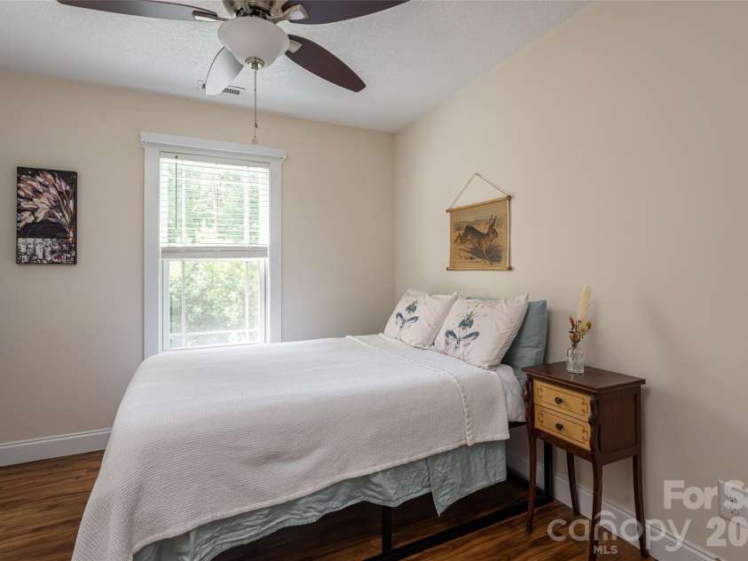 2 Mill Creek Loop, Asheville, NC 28806.  MLS# CAR4420217, YatesRealty ID 48511. Bed 2