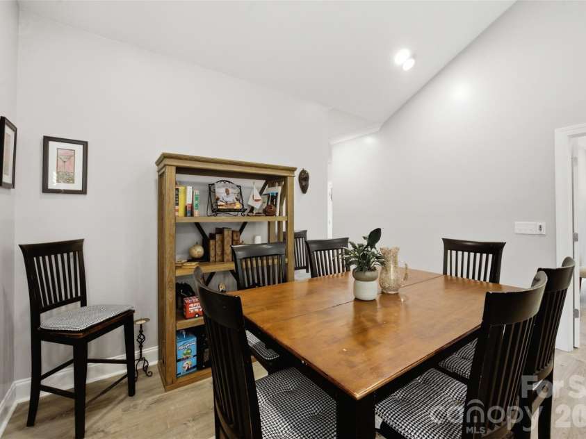256 Litaker Lane, Concord, NC 28025.  MLS# CAR4420345, YatesRealty ID 48513. 