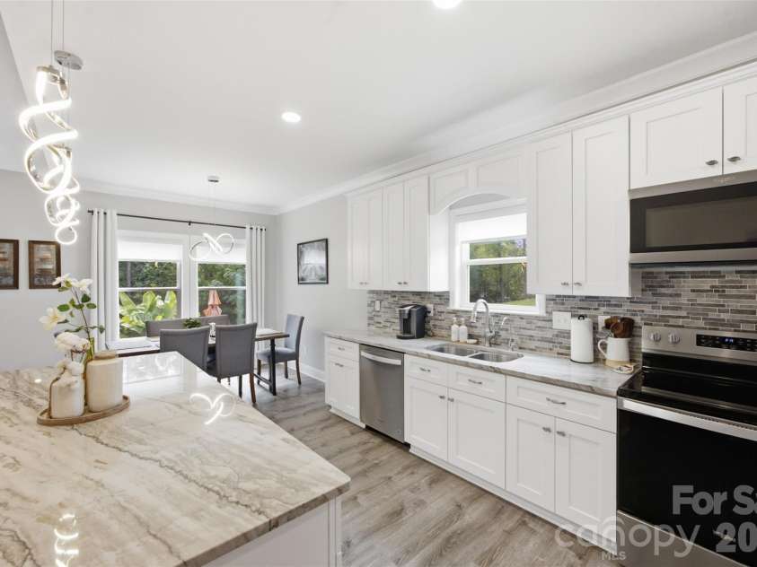 256 Litaker Lane, Concord, NC 28025.  MLS# CAR4420345, YatesRealty ID 48513. 