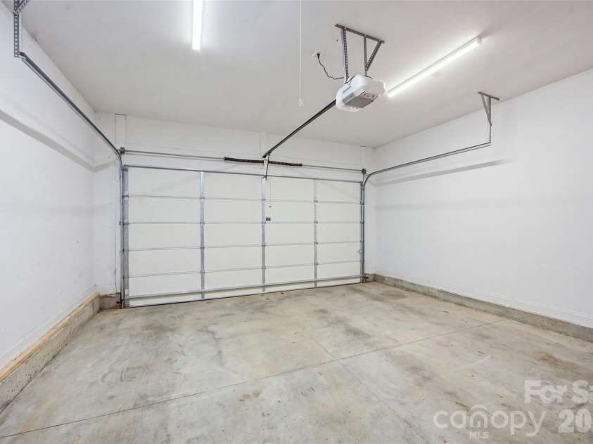 256 Litaker Lane, Concord, NC 28025.  MLS# CAR4420345, YatesRealty ID 48513. 
